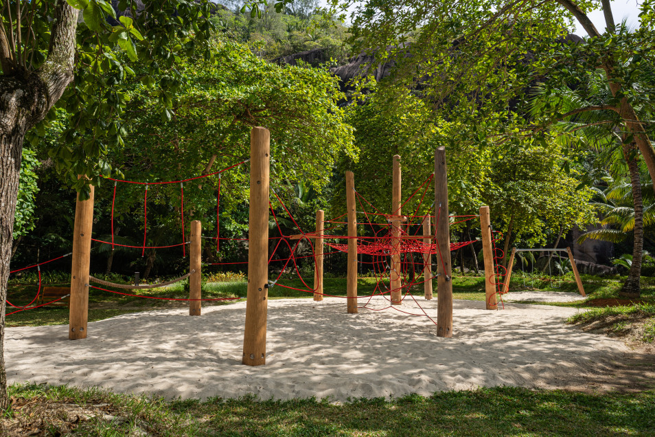 Kempinski Seychelles Resort Slides