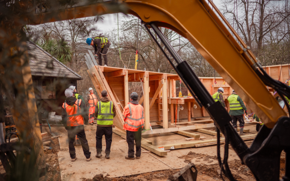 A New Galleon Arrives: Handcrafted in Bavaria, docked in Kensington Gardens