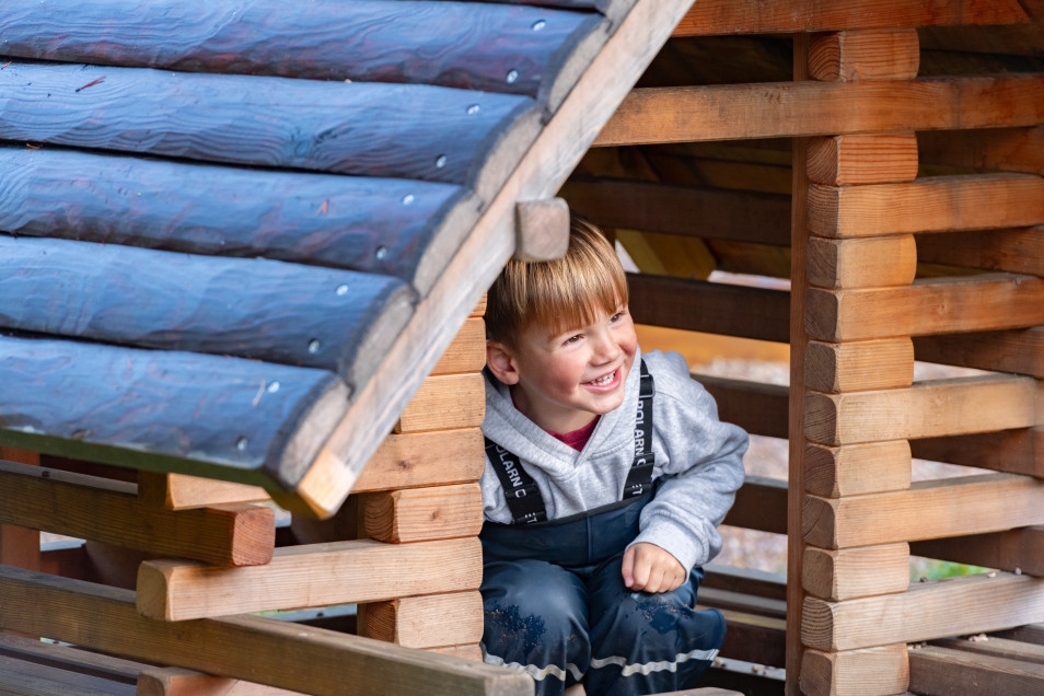 Benefits of Wooden Playgrounds
